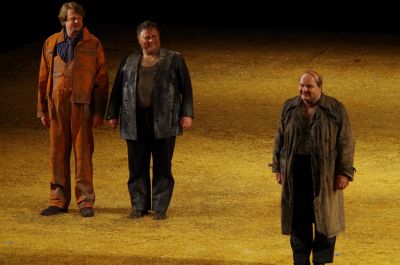 ?, Mime (Gerhard Siegel), Alberich (Oleg Bryjak)
"Siegfried", Liceu, Barcelona,  13/03/2015
Keywords: Mime, Gerhard Siegel, Alberich, Oleg Bryjak,  Liceu, Barcelona